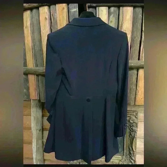 Chanel A line Skirt and Jacket - Picture 10 of 11